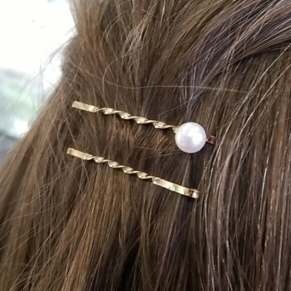 Hair Pins! - Picture 1 of 3